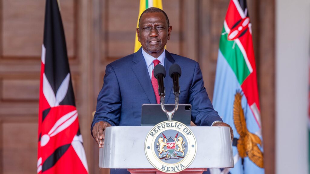 Rais Ruto awakosoa wapinzani kuhusiana na swala la kupanda kwa bei ya mafuta nchini.
