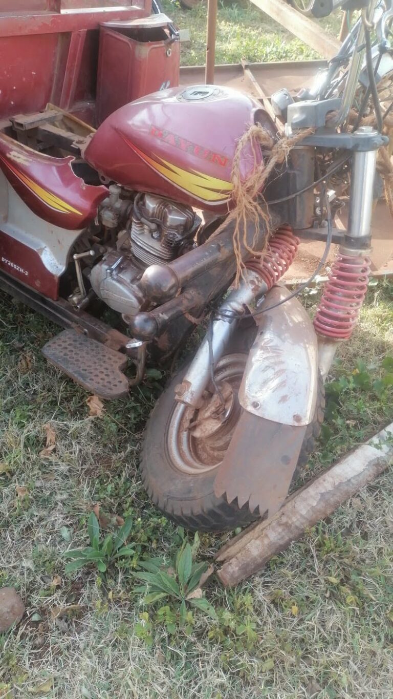 One killed in early morning Tuktuk crash near Marsabit town