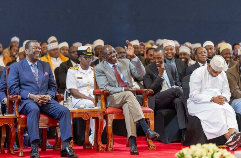 Ruto Promises Continued Support for Muslims